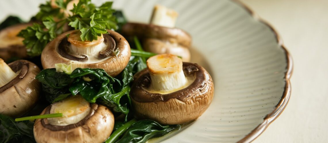 Buttery Garlic Mushrooms & Spinach